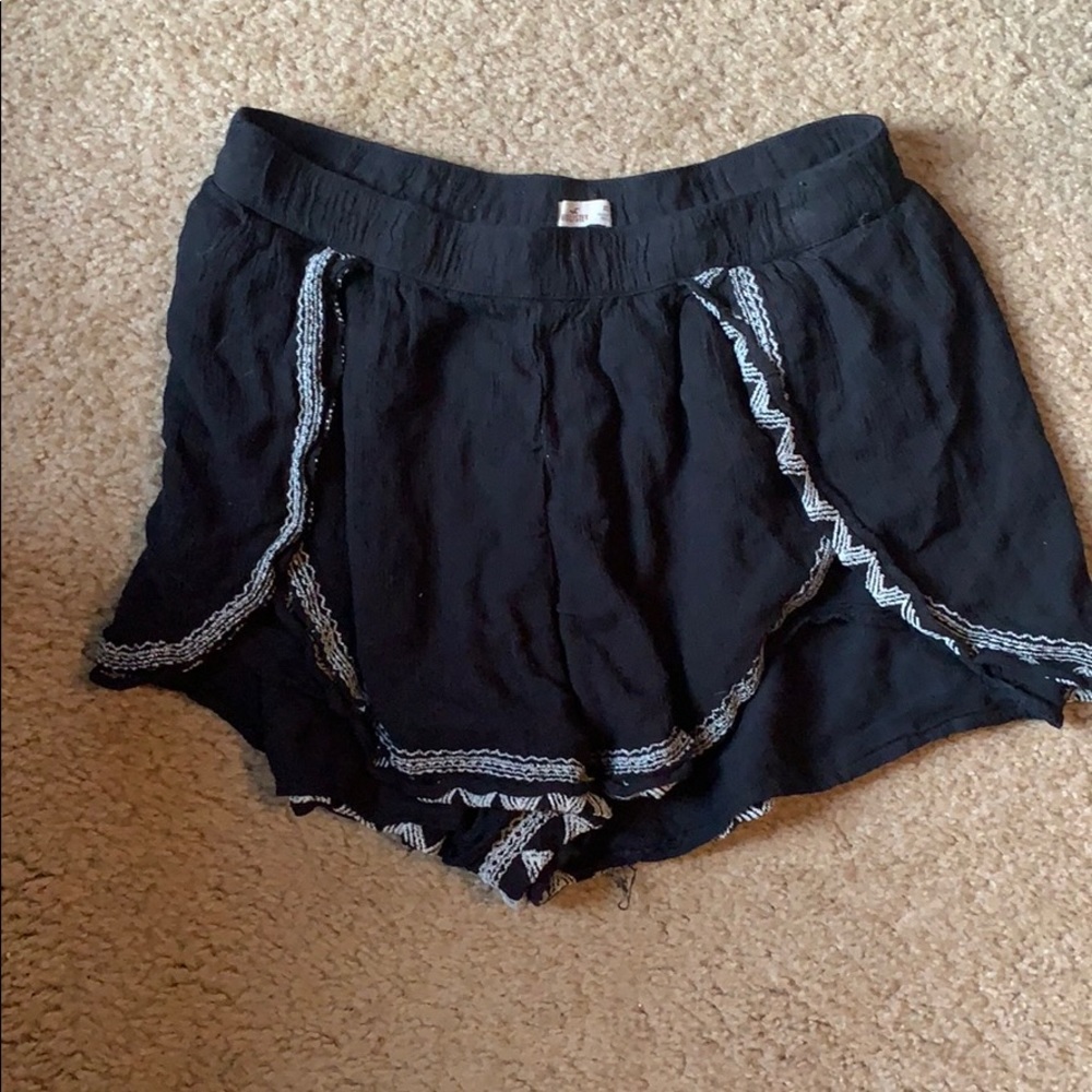 Hollister Flowy Shorts